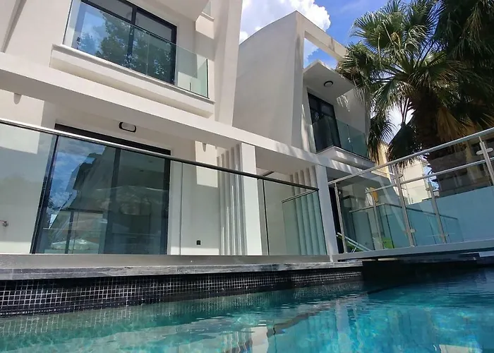 Opensky Lux Апартаменты Kallithea (Chalkidiki)