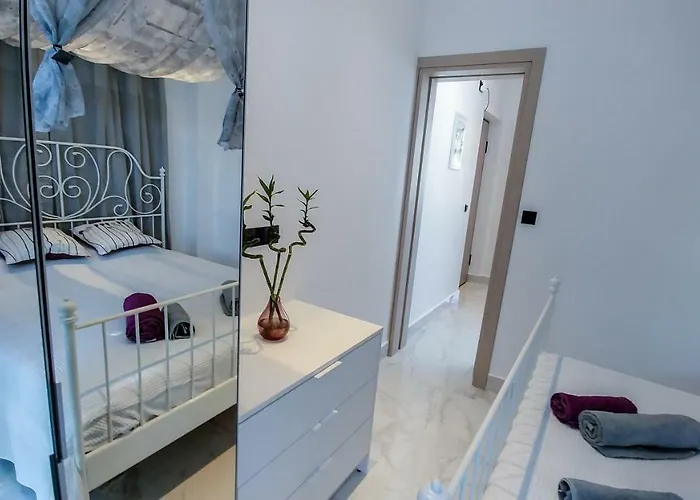 Opensky Lux Апартаменты Kallithea (Chalkidiki)