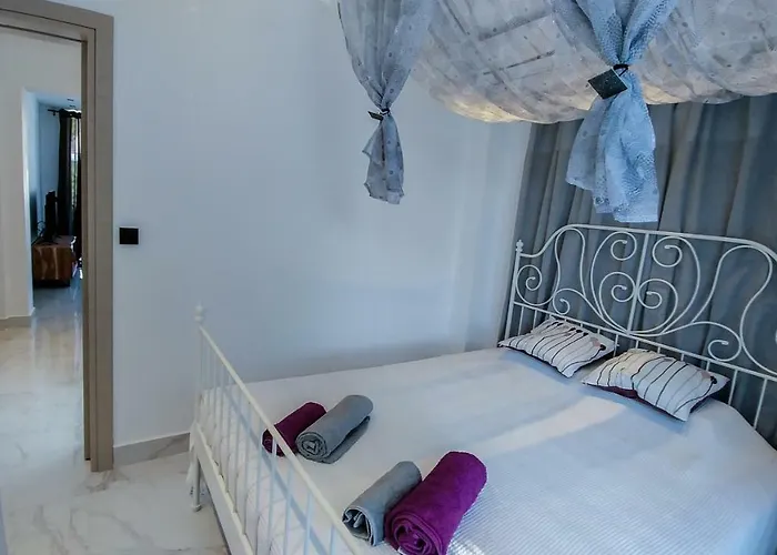 Opensky Lux Kallithea (Chalkidiki)