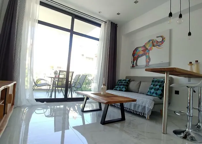 Opensky Lux Апартаменты *