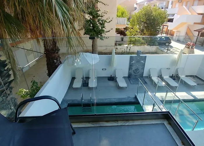 Opensky Lux * Kallithea (Chalkidiki)